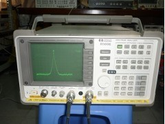 HP8560E頻譜分析儀 經(jīng)典射頻測試工具及其在中國貿(mào)易網(wǎng)絡中的角色